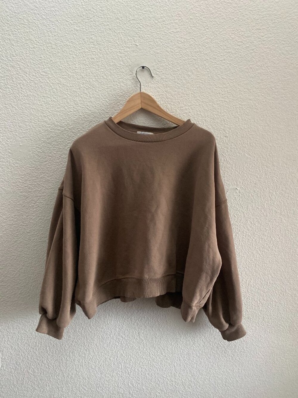 Zara Woman Cropped Crew Neck Pullover Sweatshirt Women's Size Small Brown